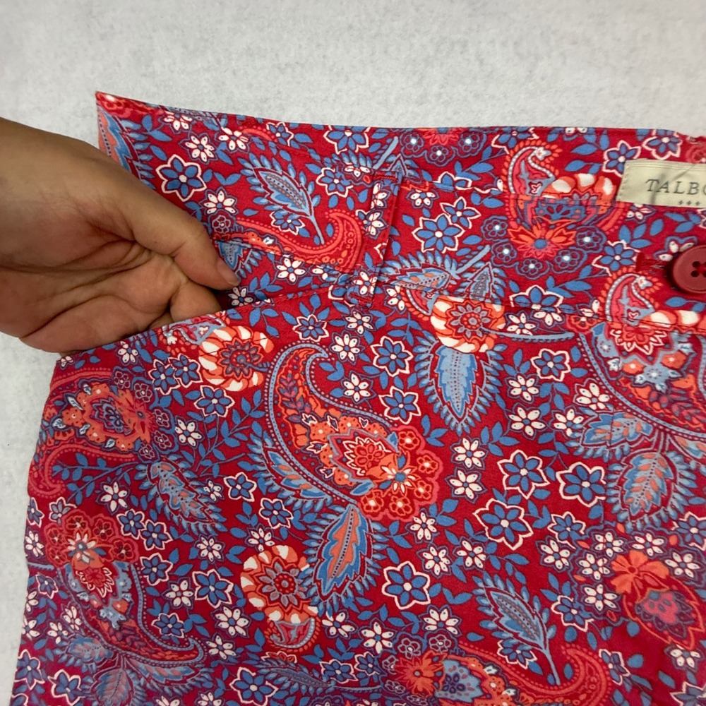 Talbots Shorts Women 16 Red Paisley Floral Weekend Twill Cotton Stretch 7 Inch - Picture 3 of 12